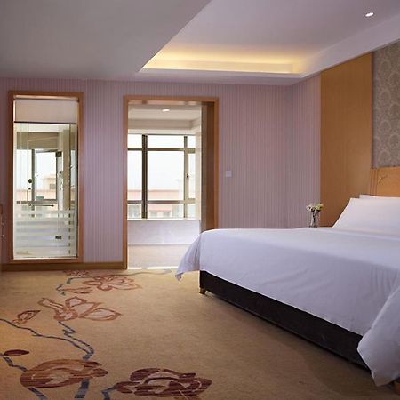 Vienna 3 Best Hotel Dongguan Liaobu Veicle City Exterior photo